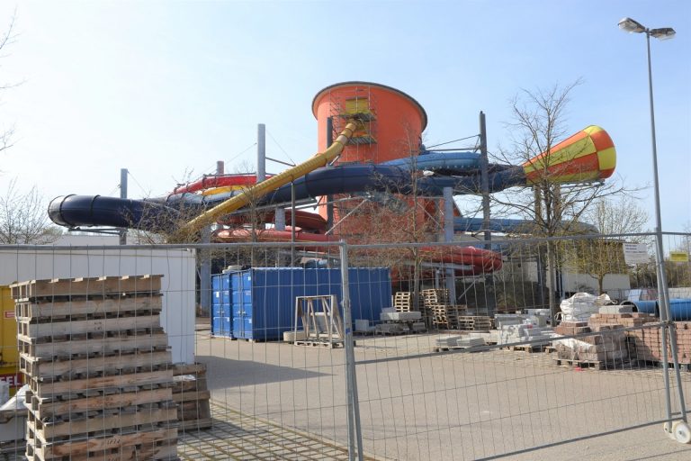 Eröffnung der Donautherme verzögert sich