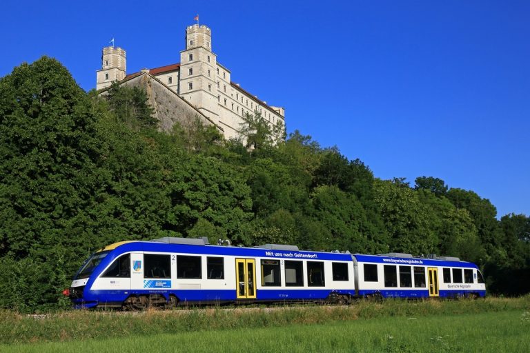 9-Euro-Ticket: Schrobenhausen statt Schloss Neuschwanstein