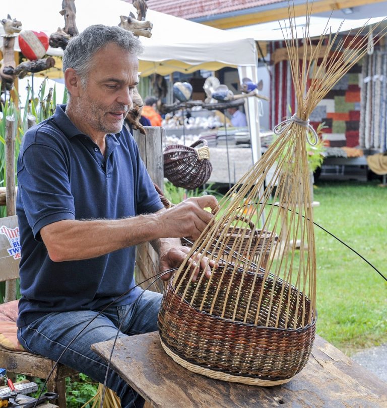 Handwerksmarkt im Bauerngerätemuseum Hundszell