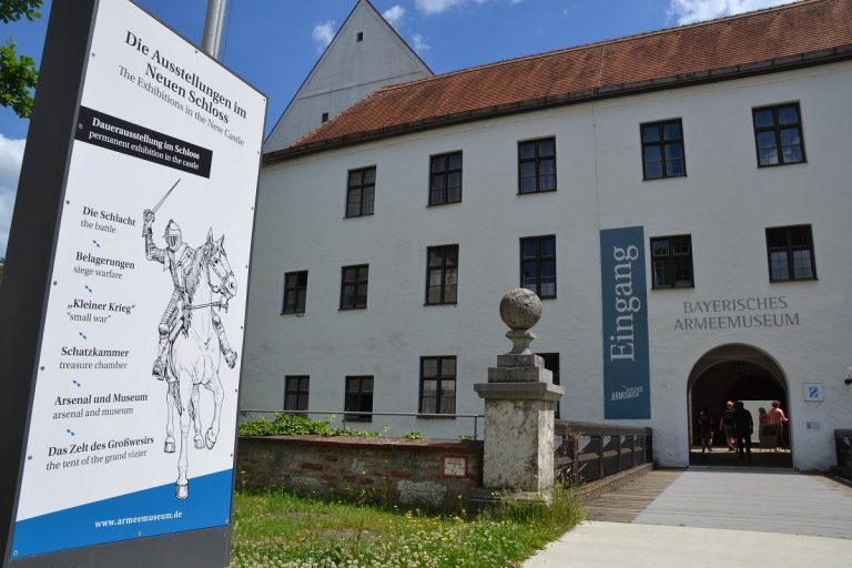 Die Heiligen Drei Könige auf ihrem Weg