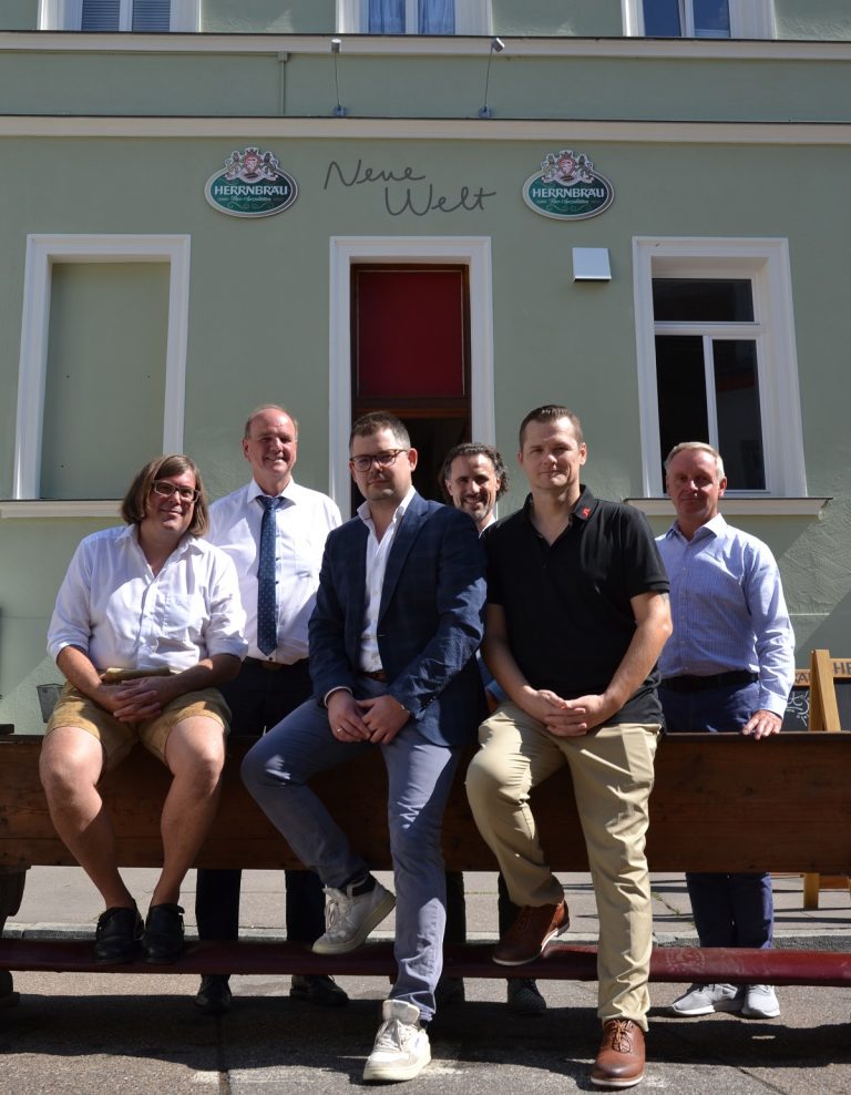 Frische Manpower für Neue Welt und Kulturzentrum neun