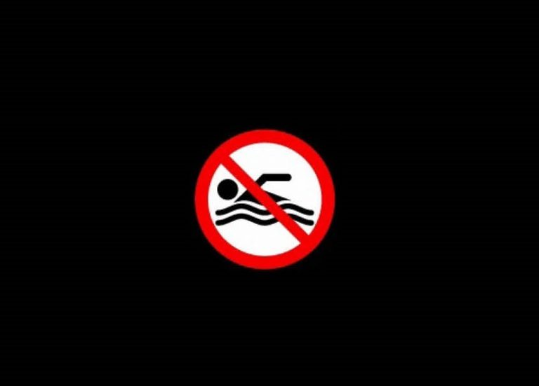 Badeverbot im Kinderbereich des Ebenhausener Weihers