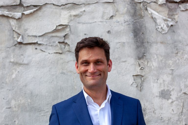 Christian Ehring „Antikörper“