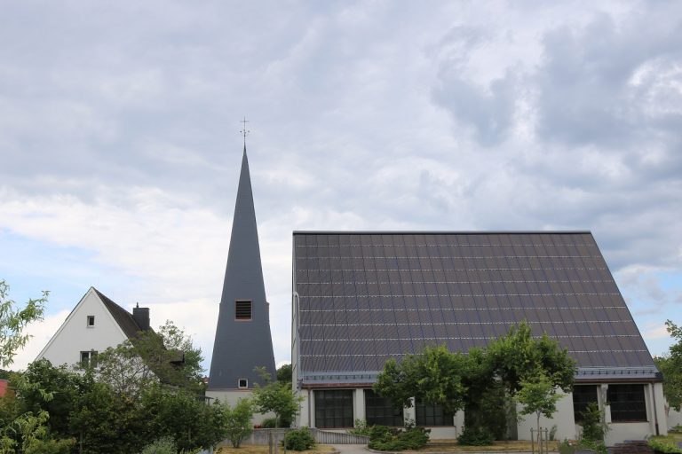 „Mit Gott im grünen Bereich“: Digitales Umweltforum zum Energiesparen