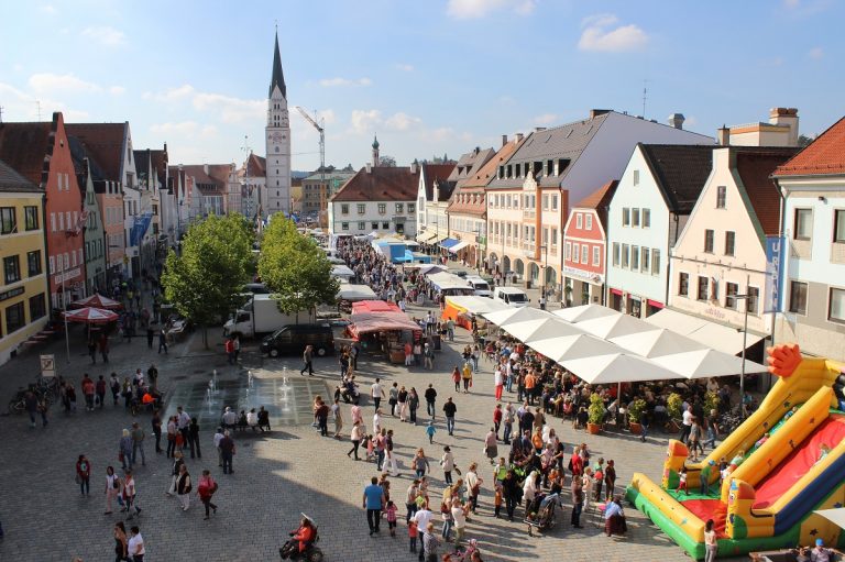 Martinidult und verkaufsoffener Sonntag in Pfaffenhofen