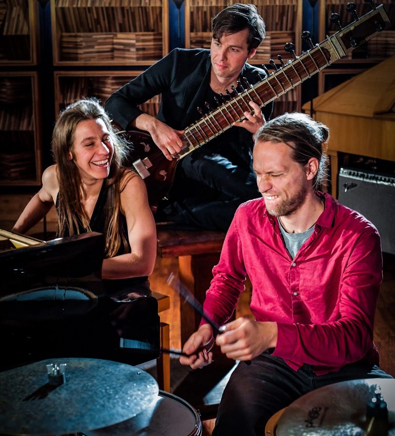 belly & heart: Pulsar Trio