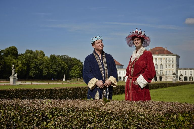 König & König im Stadttheater Neuburg
