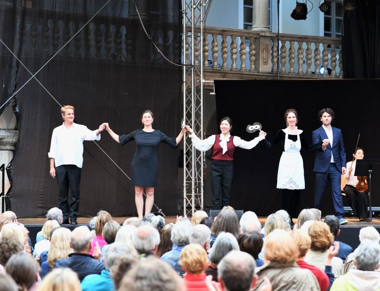 Oper im Taschenbuchformat: La Traviata in Ingolstadt