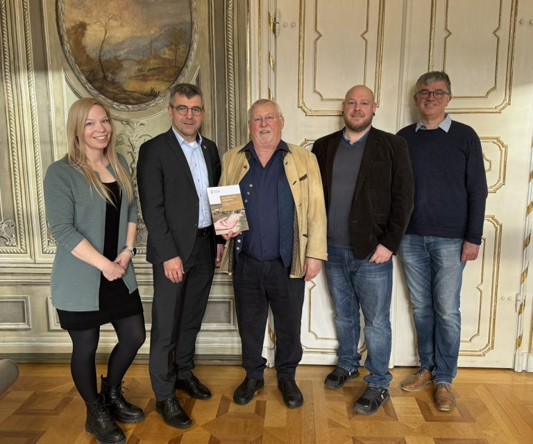 Premierenausgabe zum „Historischen Gedächtnis“ erschienen