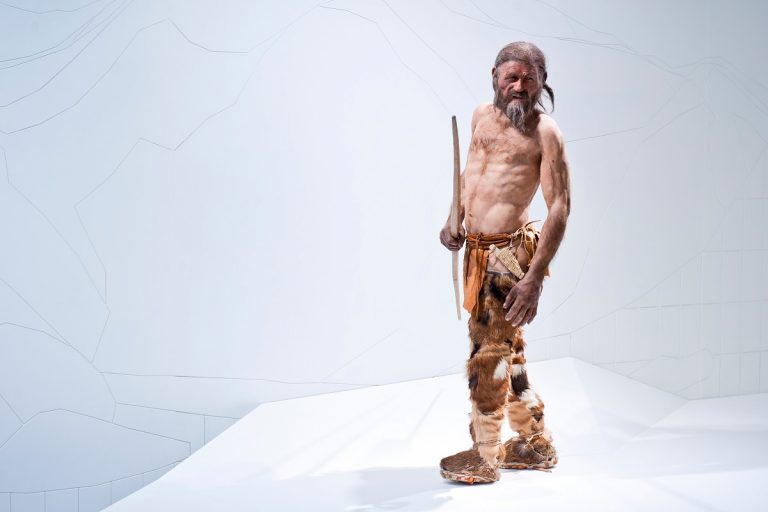 Vortrag über Ötzi im kelten römer museum