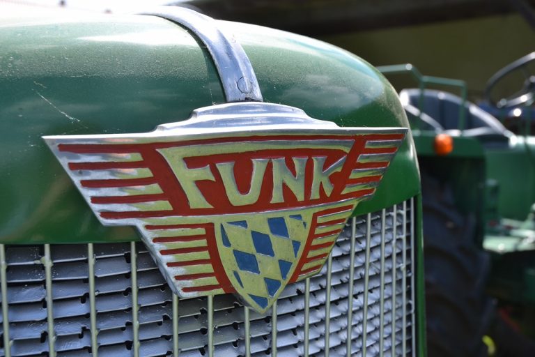Auf den Spuren der Funk-Traktoren