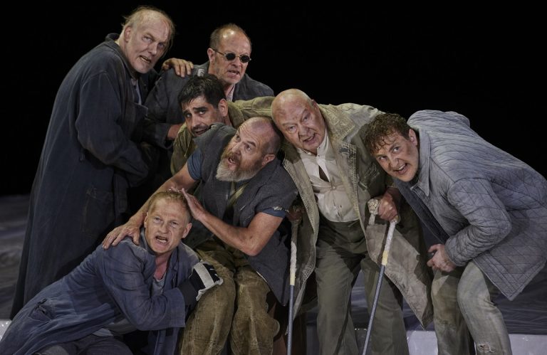 Bayerische Theatertage: Das Haus gibt bis 16. Juni keine Ruhe