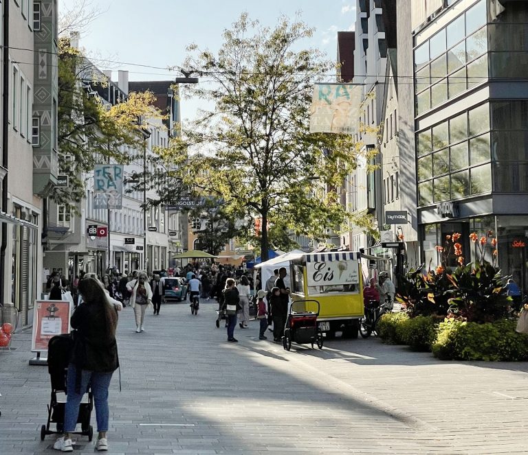 Aktionsreicher verkaufsoffener Sonntag in Ingolstadt