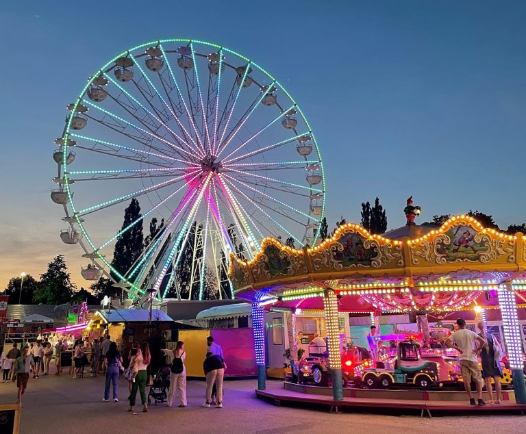 Vorfreude auf das Volksfest in Pfaffenhofen