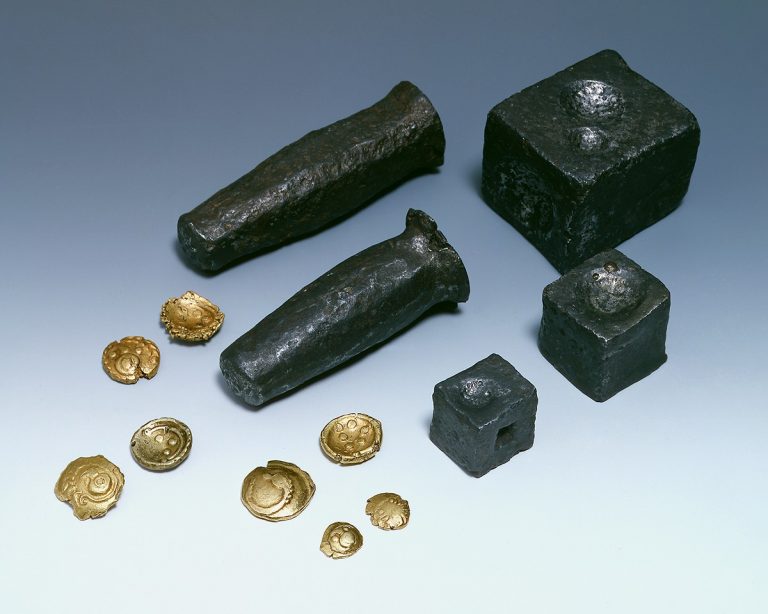 Münzen, Kelten, Fälscher im kelten römer museum