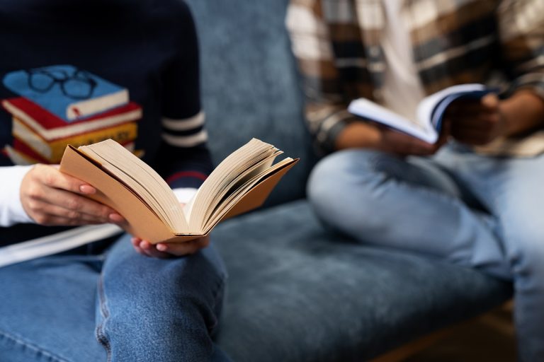 Vorlesetag: Aktionen von Stadt und AUDI AG