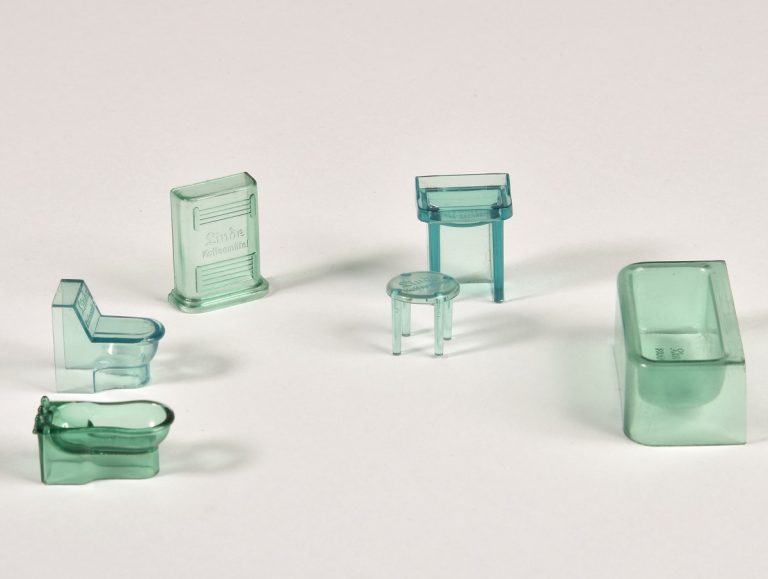 Hybride Mittagsvisite: Werbebeigabe „Badezimmer“