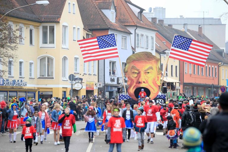 Verkehrshinweise zum Neuburger Gaudiwurm
