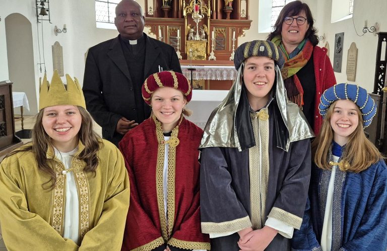Sternsinger aus Aresing im Kanzleramt