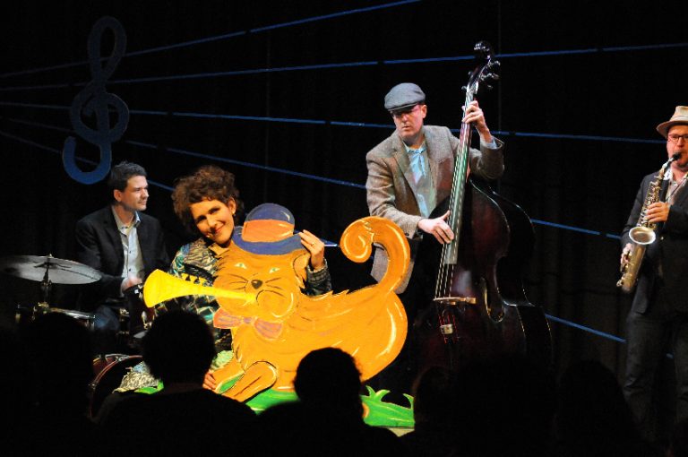 Mit Kater Matze auf eine jazzige Abenteuerreise