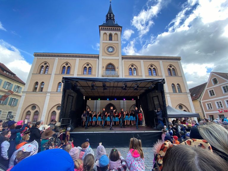 Faschingstreiben in Pfaffenhofen