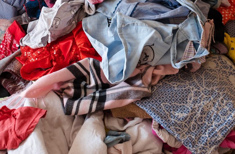 Frauenbund blickt kritisch auf „fast fashion“