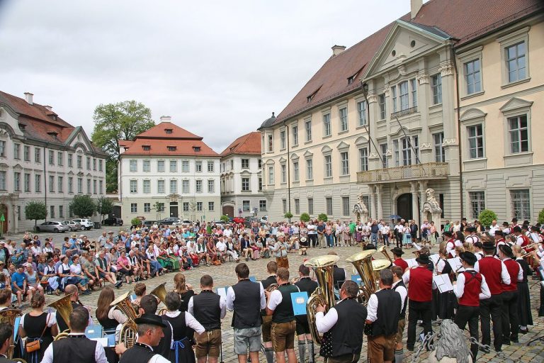 Volksmusiktag MITTENDRIN in Eichstätt