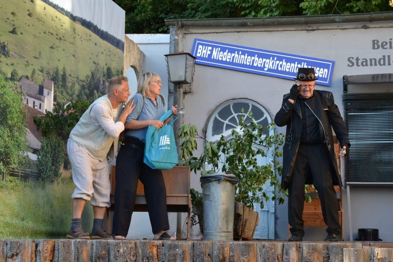 D`Bibertreiber Obereichstätt spielen die „GleisGeisterei“