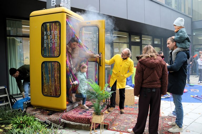 Farbenfrohes Fest der Wissenschaft