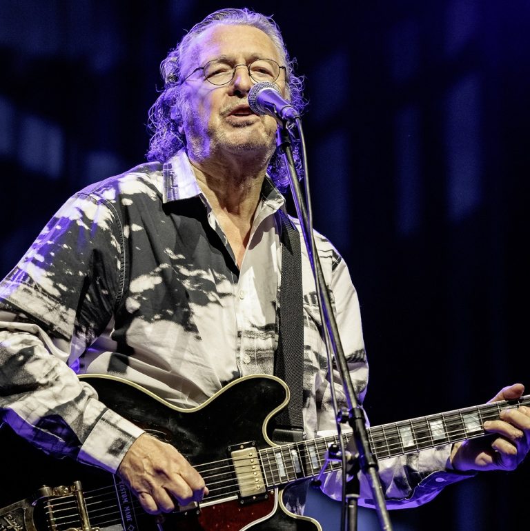 !ZEiTLOS! – Peter Cornelius & Band