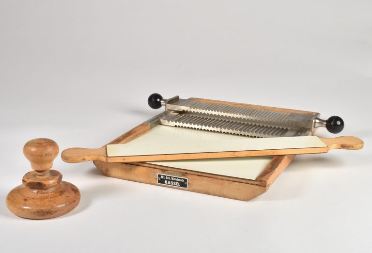 Pillenbrett in der Mittagsvisite