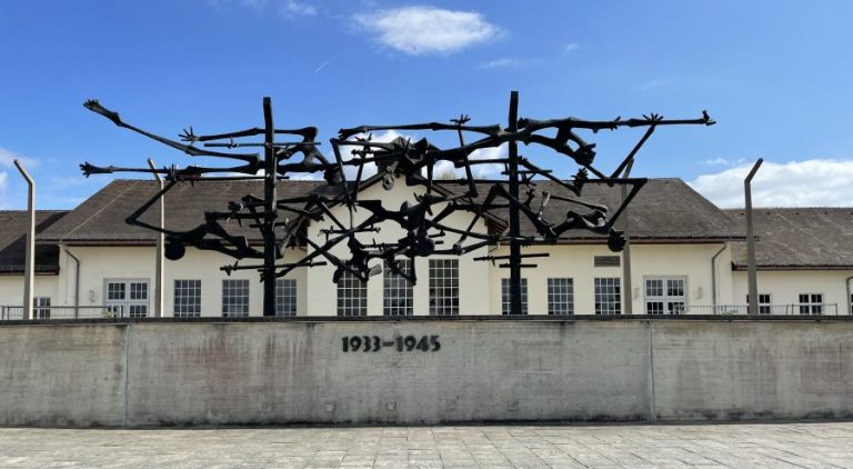 Die seligen Märtyrer von Dachau. Mutige Zeugen.