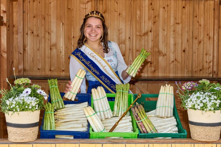 Schrobenhausen feiert den Spargel