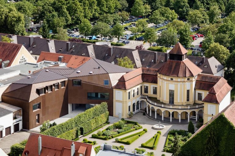 DMMI: Erweiterungsbau feiert Geburtstag