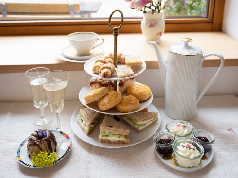 High Tea Time mit Krimilesung