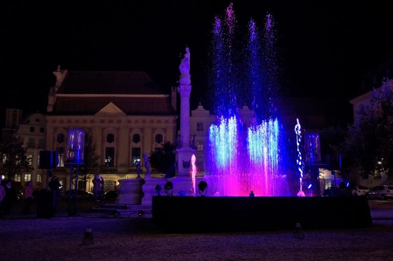 Wort-Klang-Bild in Neuburg